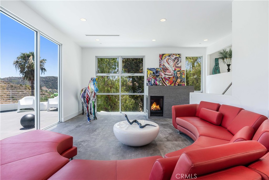 71 Coolwater Road