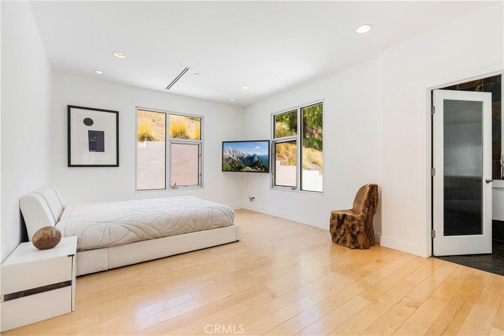 71 Coolwater Road