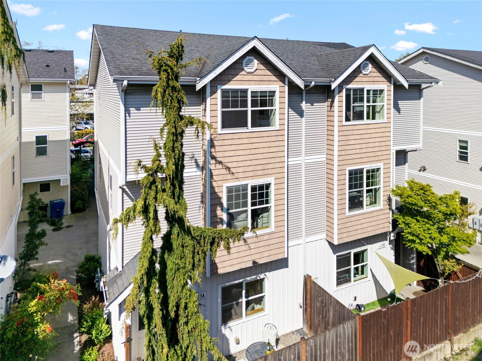 1123 N 94th Street Unit: A