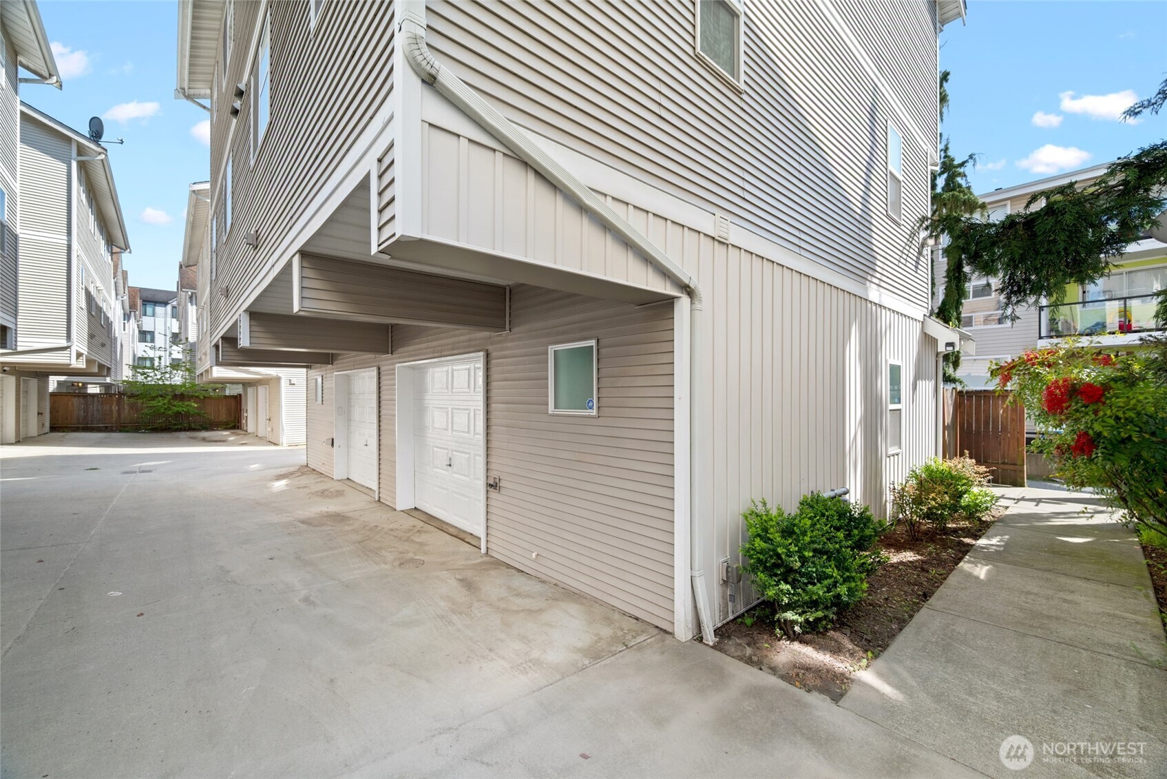 1123 N 94th Street Unit: A