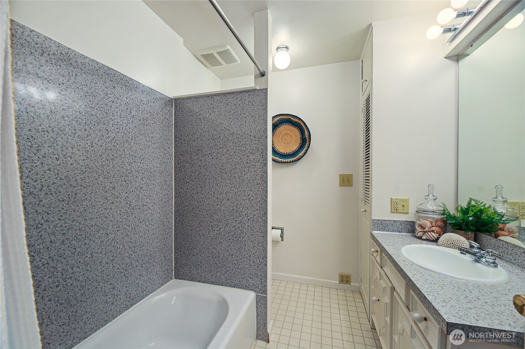 4515 SW 100th Street