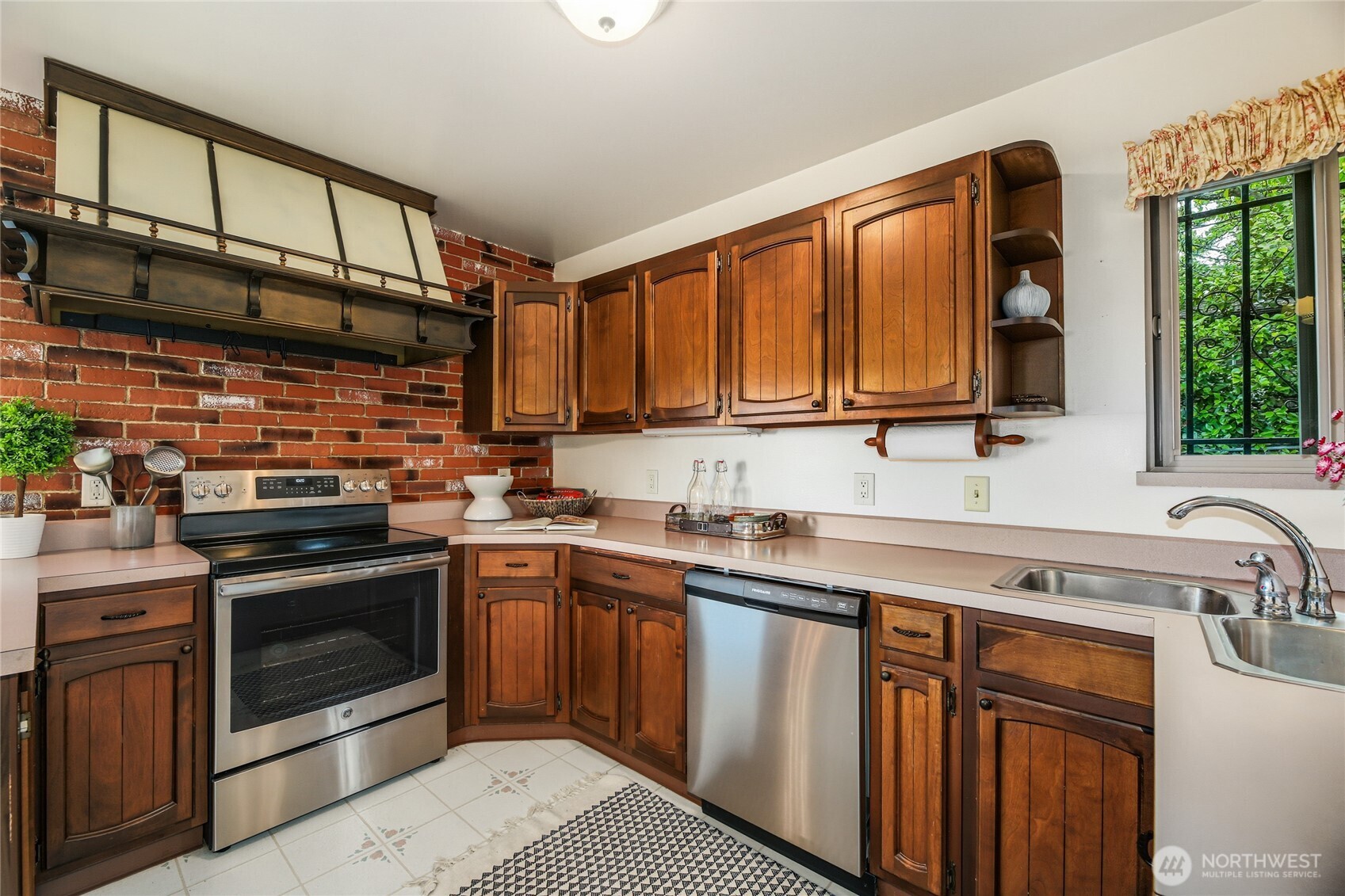 4515 SW 100th Street