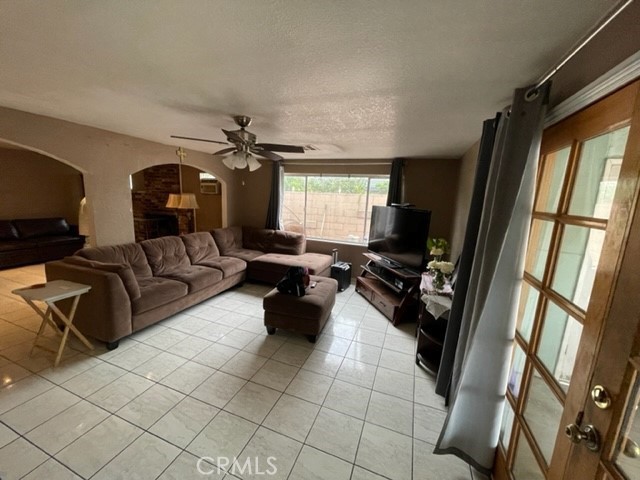 839 W Galatea Street