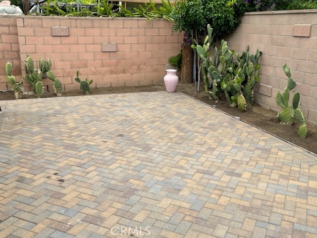 839 W Galatea Street