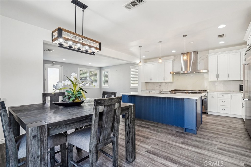 12194 Bridlewood Drive