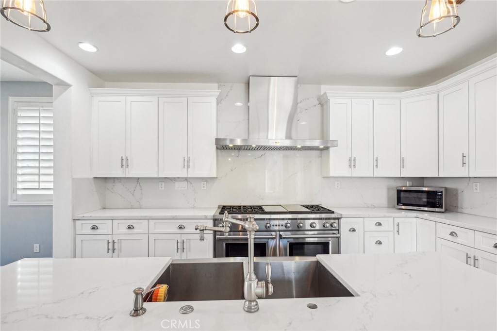 12194 Bridlewood Drive