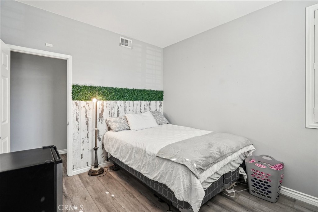 12194 Bridlewood Drive