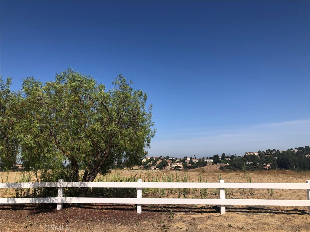 2595 Indian Creek Road