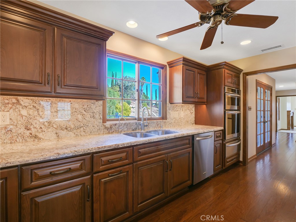 2330 Clear Creek Lane