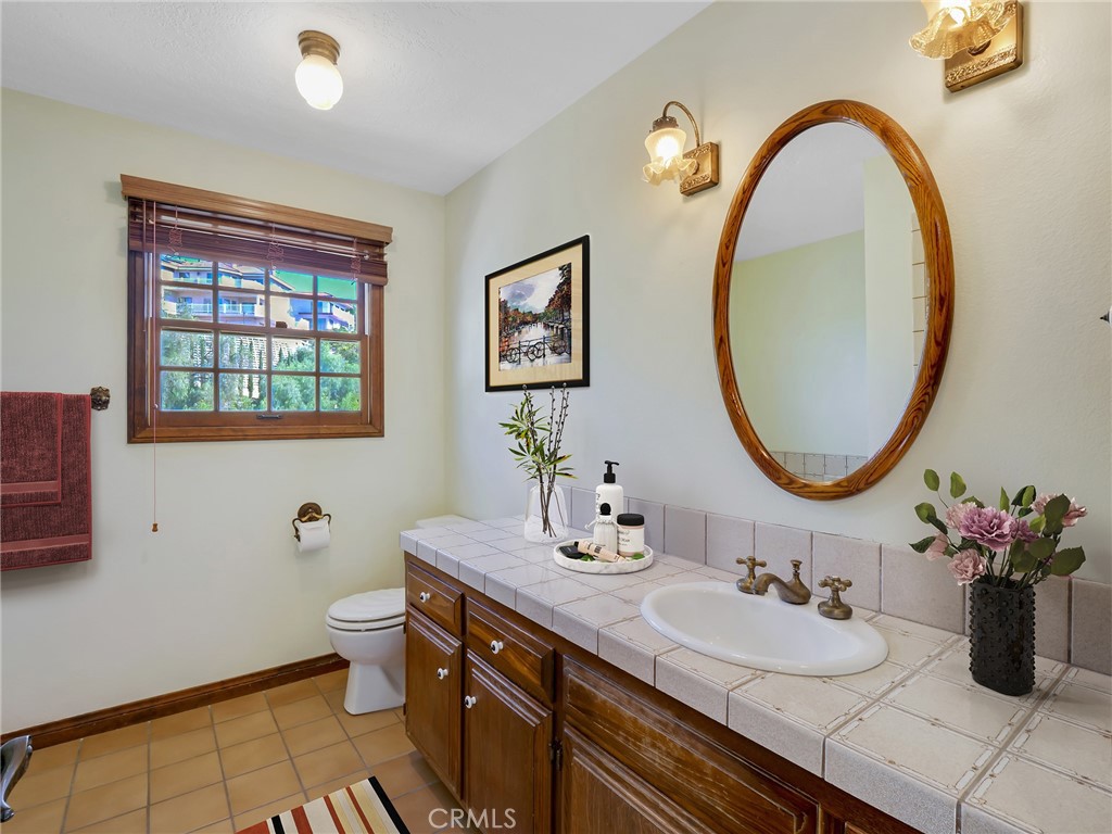 2330 Clear Creek Lane