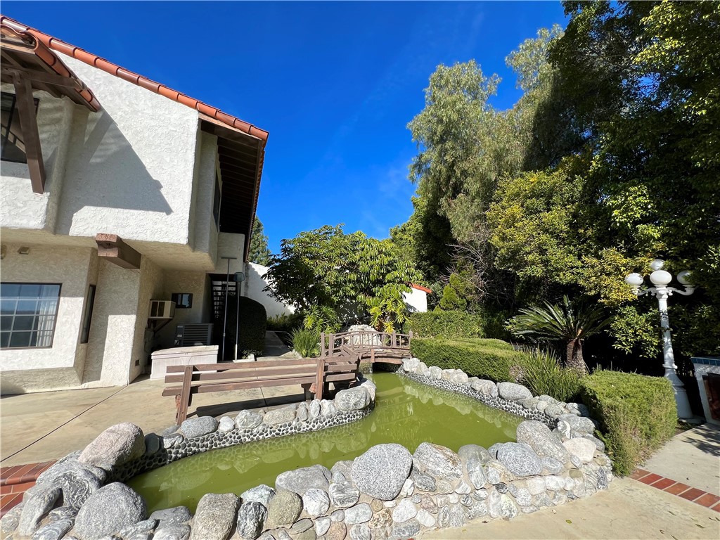 2108 Indian Creek Road