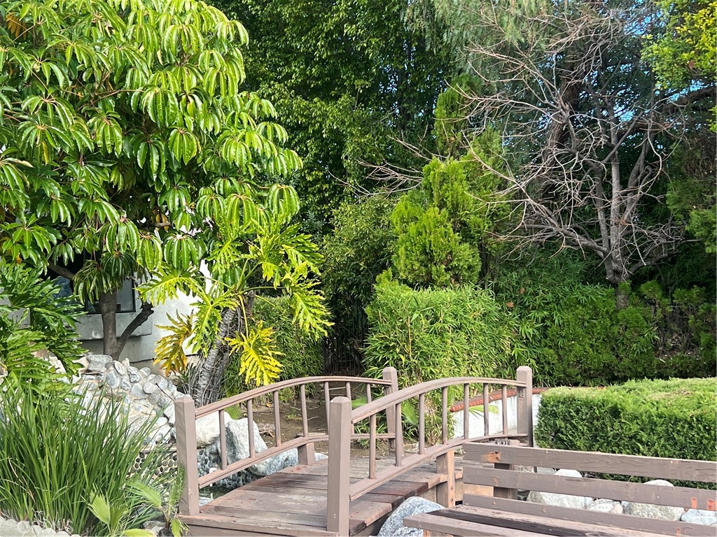 2108 Indian Creek Road