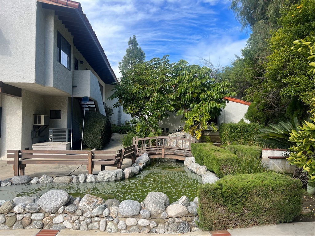 2108 Indian Creek Road