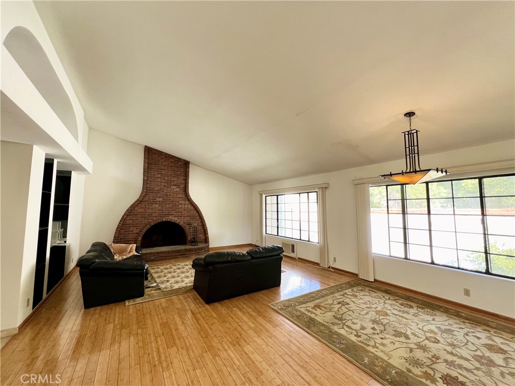 2108 Indian Creek Road