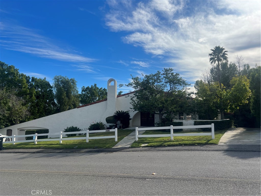 2108 Indian Creek Road