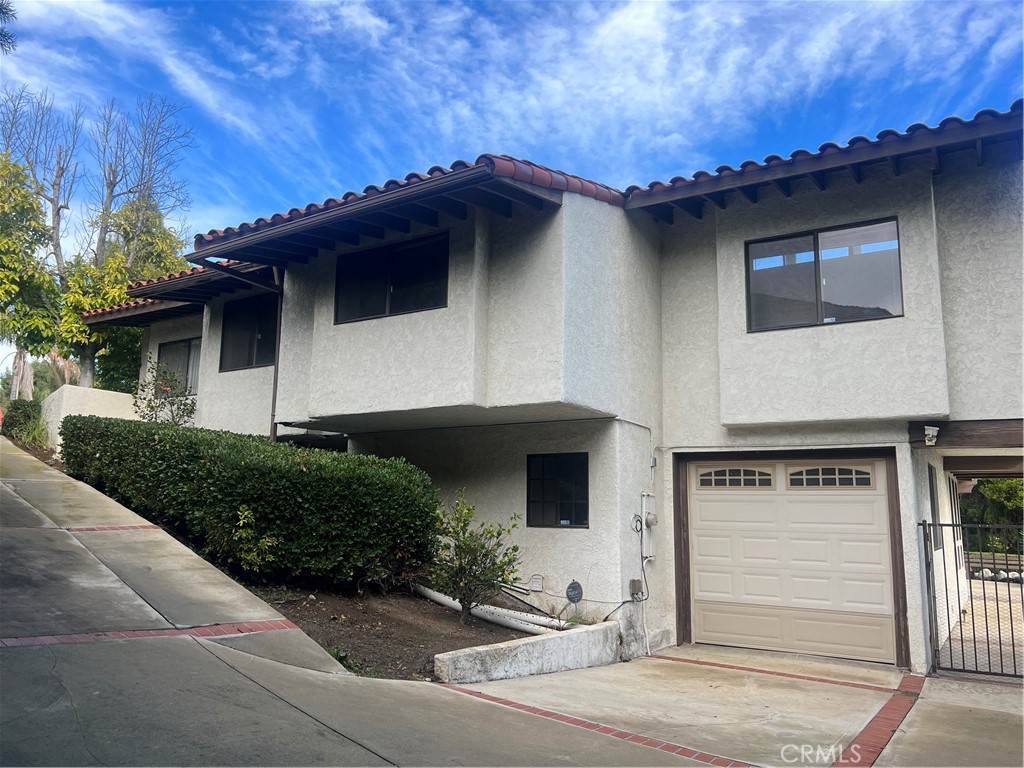 2108 Indian Creek Road