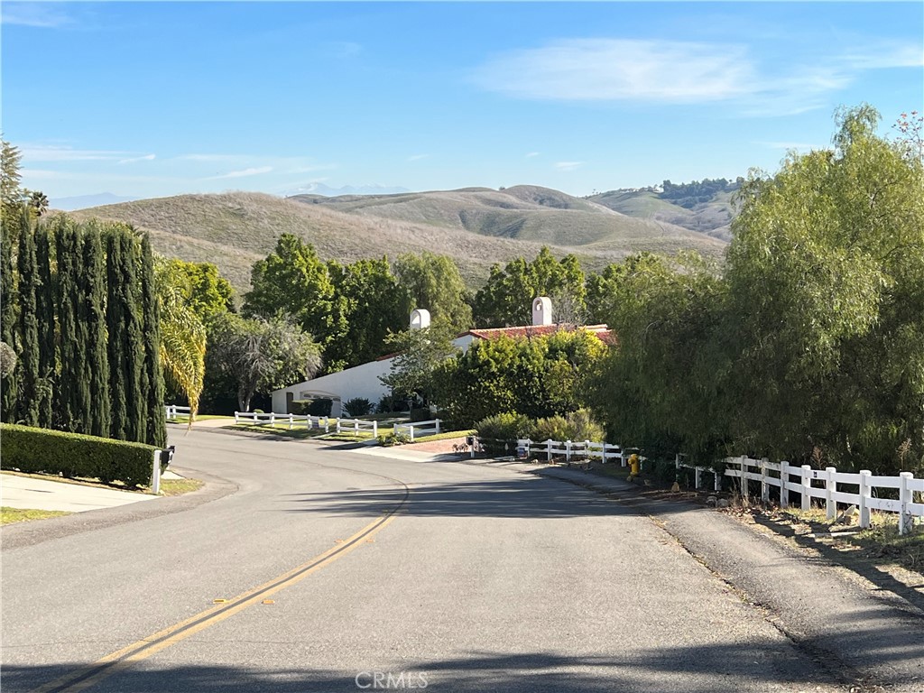 2108 Indian Creek Road