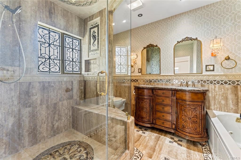 1029 Burnell Oaks Lane