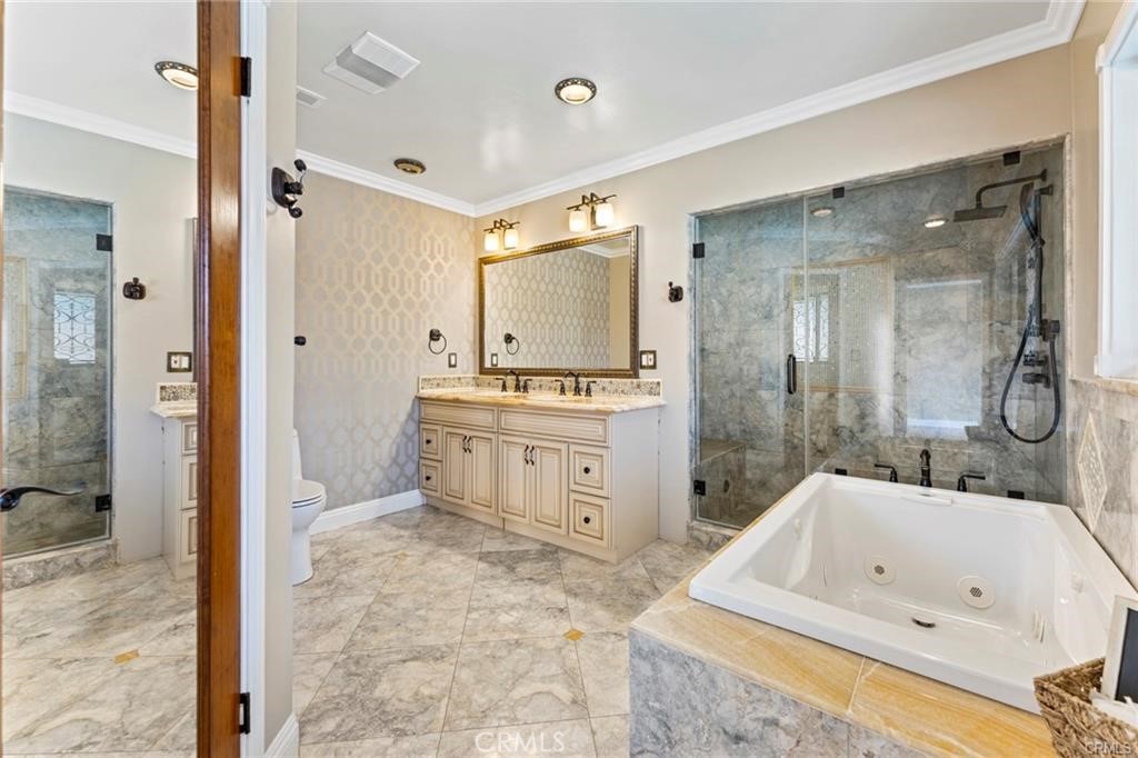 1029 Burnell Oaks Lane