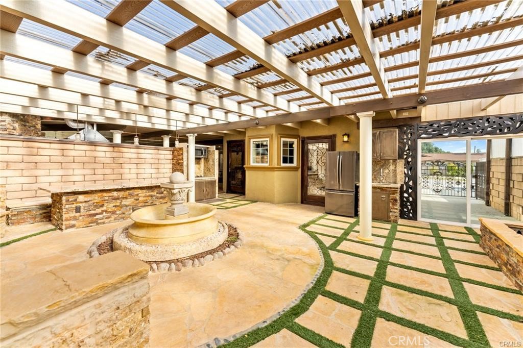 1029 Burnell Oaks Lane