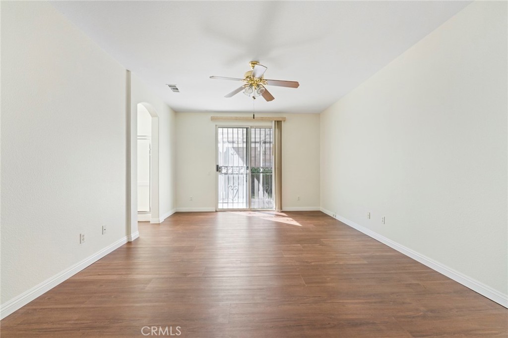 17047 Crabapple Lane