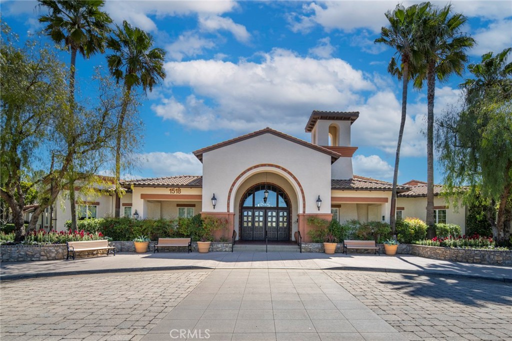 328 Enchanted Park North