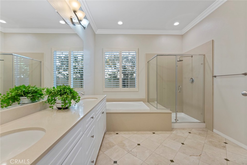 328 Enchanted Park North