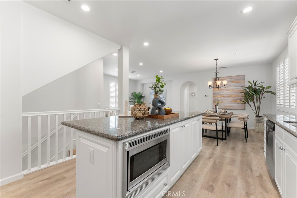 893 Terrace Lane W. 1