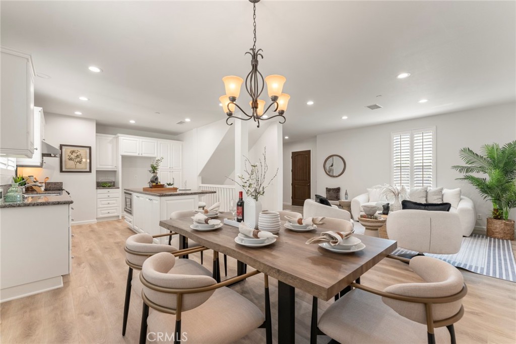 893 Terrace Lane W. 1