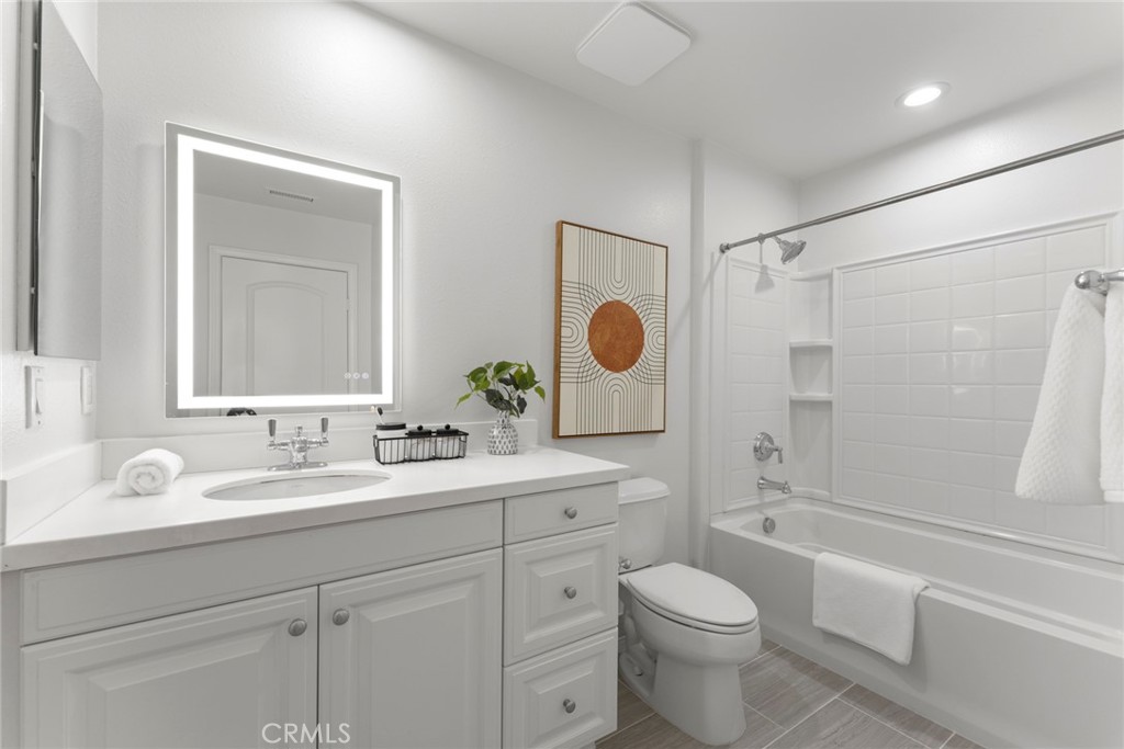 893 Terrace Lane W. 1