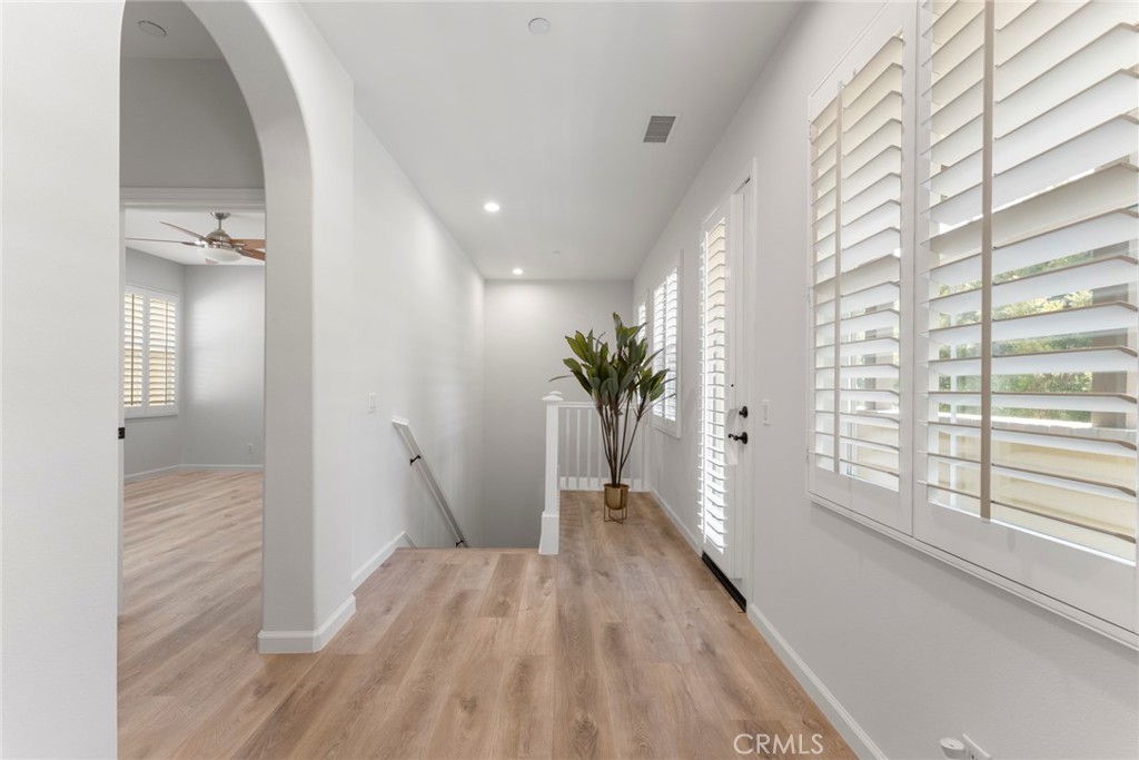 893 Terrace Lane W. 1