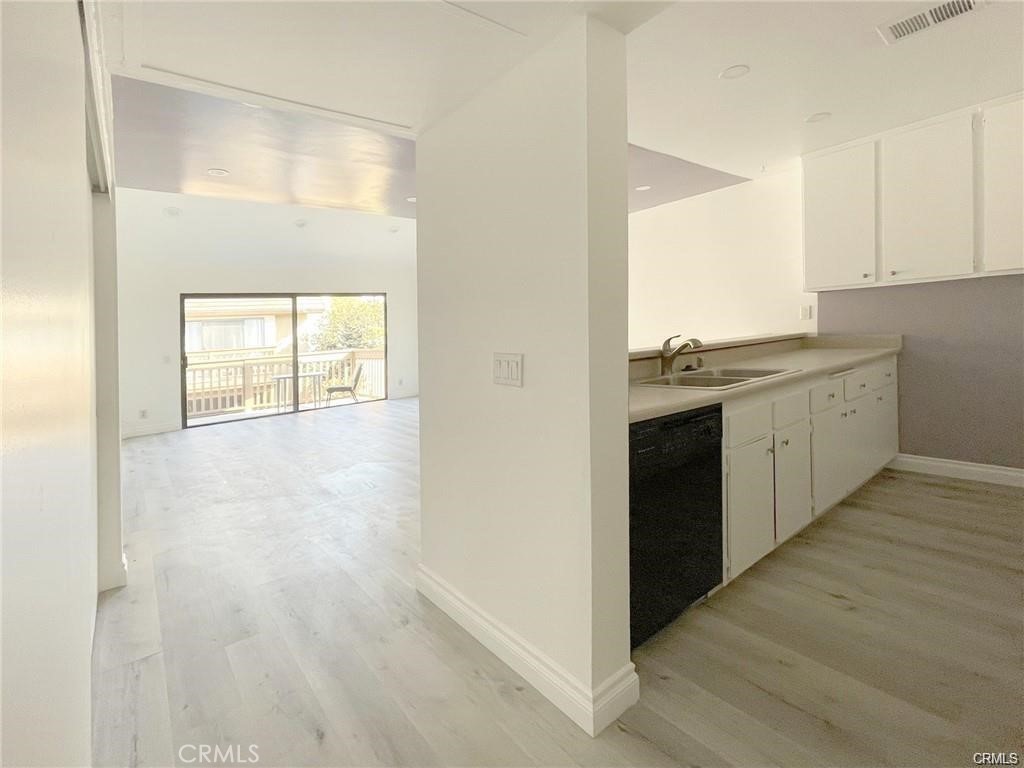 425 Orange Blossom 205