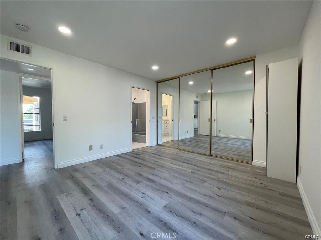 425 Orange Blossom 205