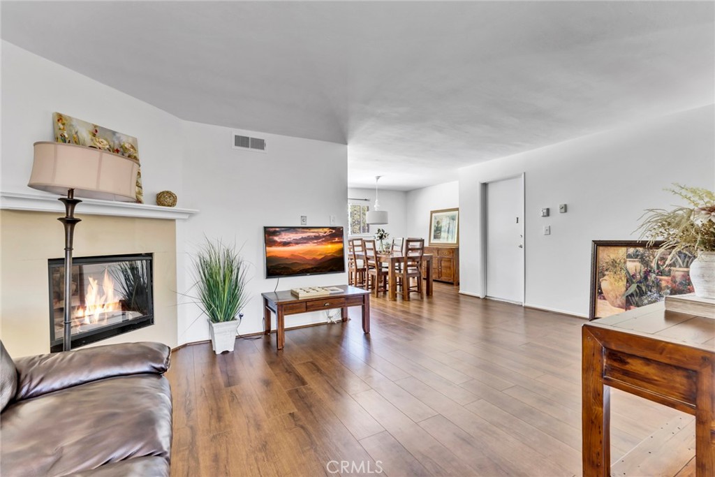 2438 E. Mountain St.