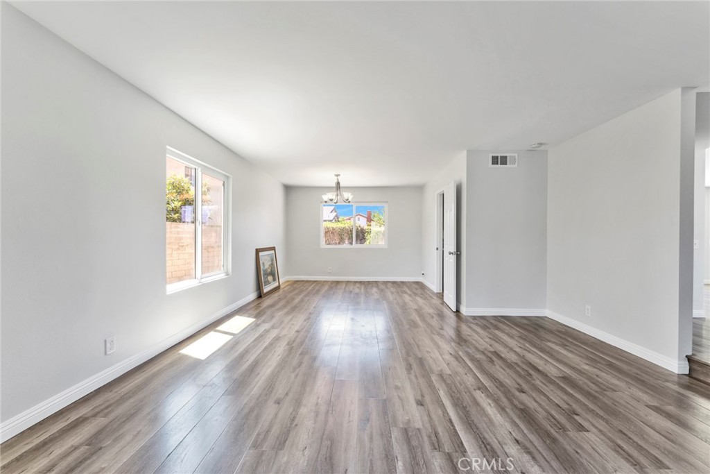 1335 Rolling Knoll Road