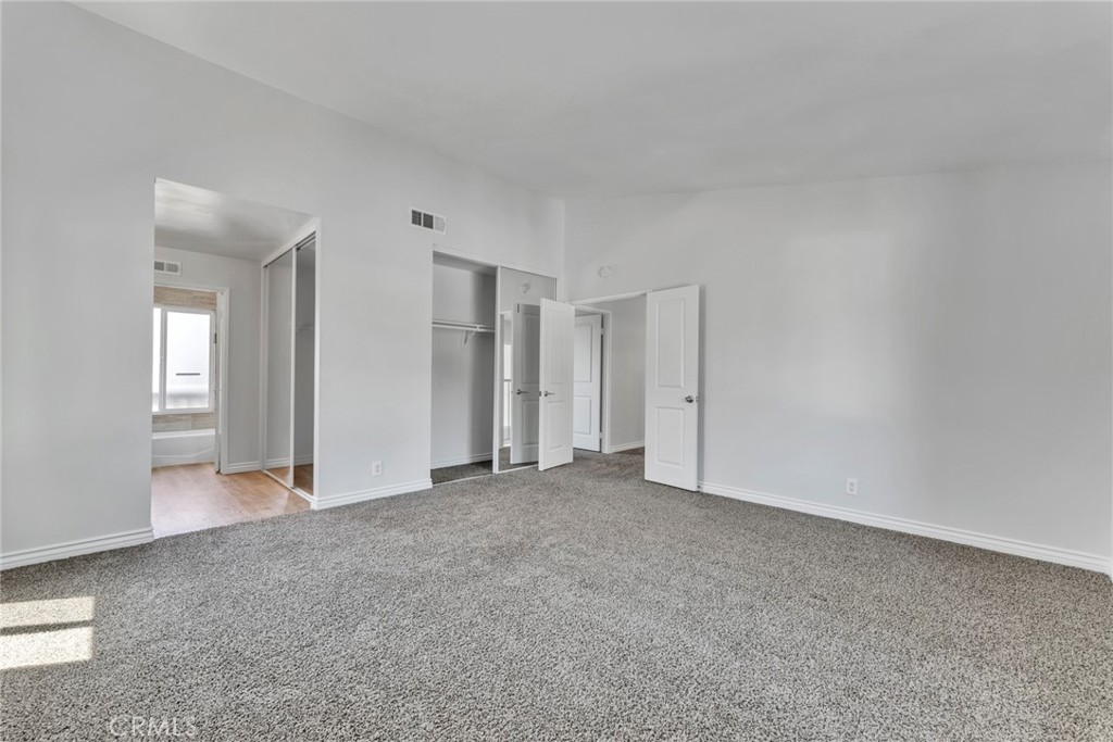 1335 Rolling Knoll Road