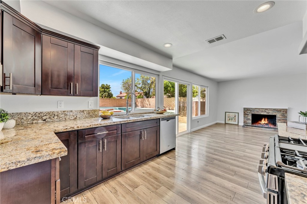 1335 Rolling Knoll Road