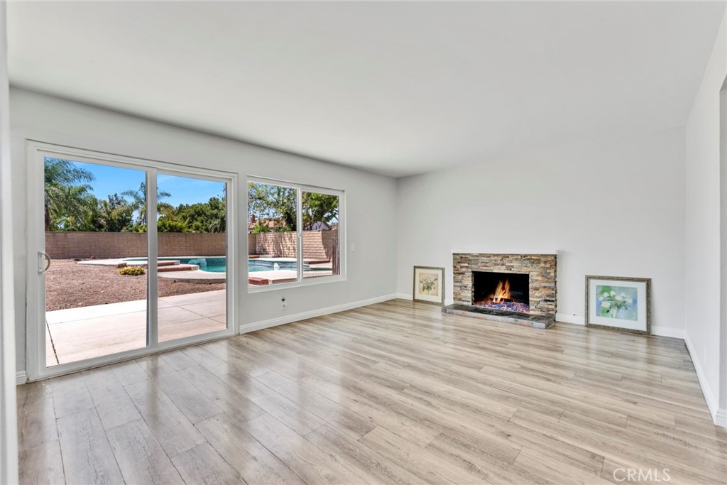 1335 Rolling Knoll Road