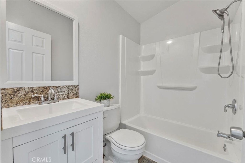 1335 Rolling Knoll Road