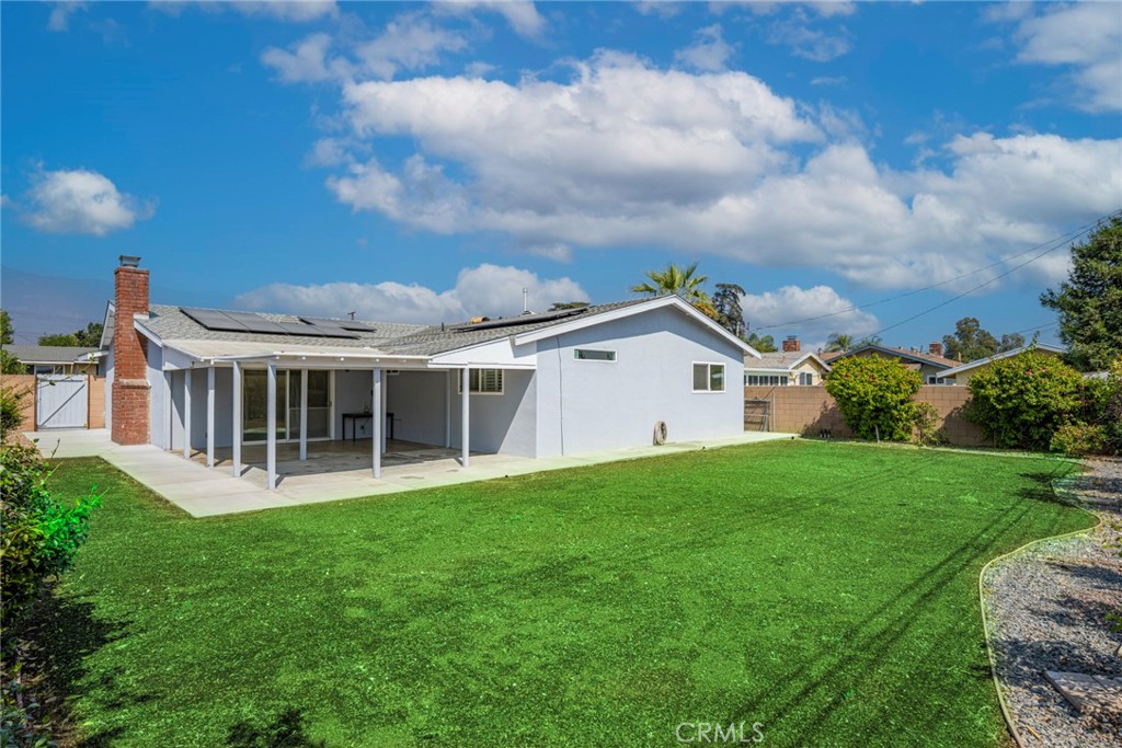 13031 Los Cedros Ave.