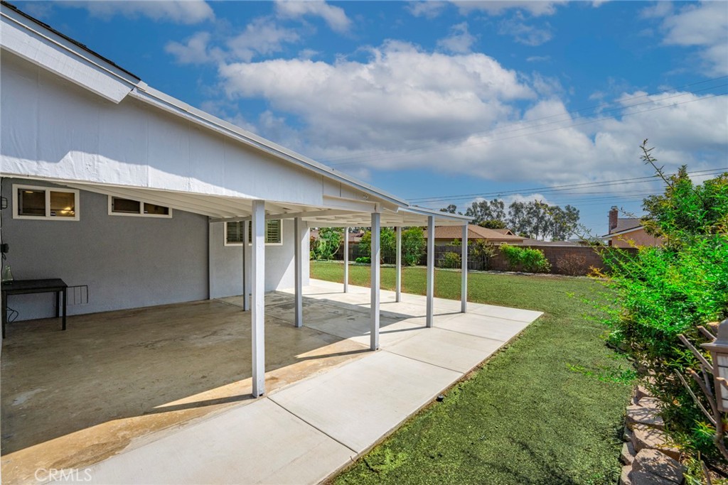 13031 Los Cedros Ave.