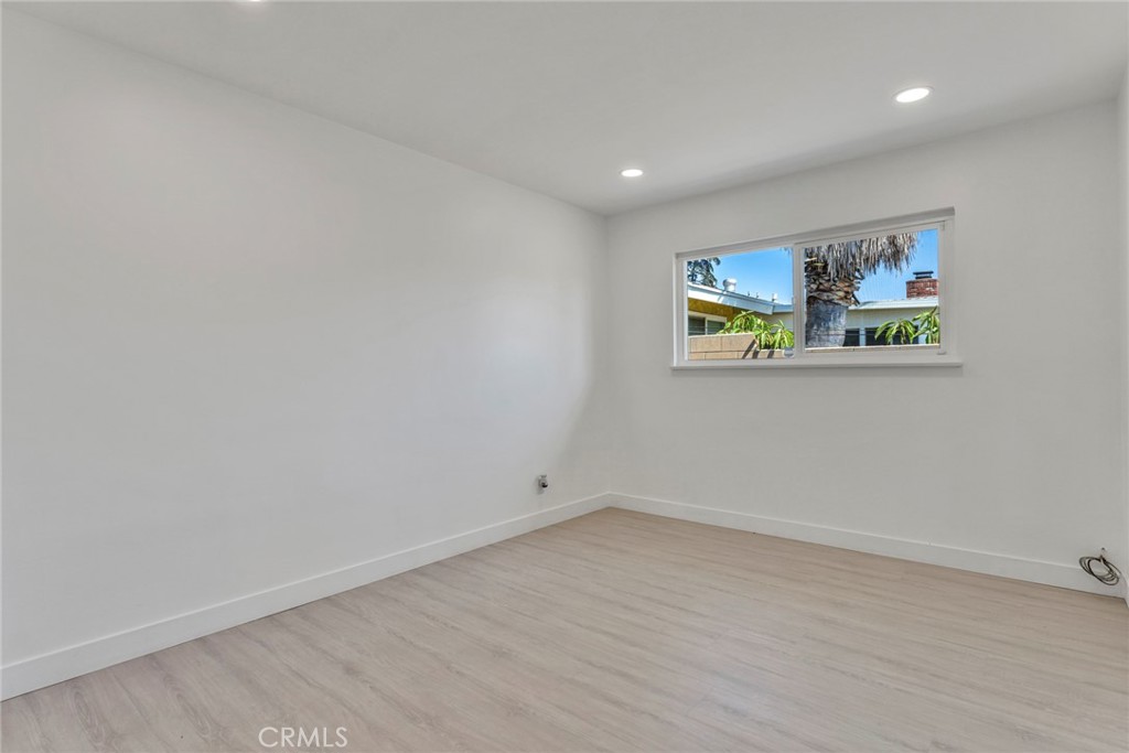 13031 Los Cedros Ave.