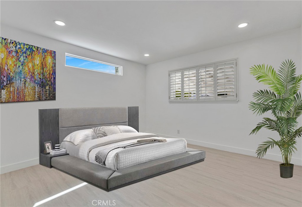 13031 Los Cedros Ave.