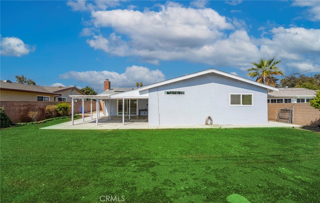 13031 Los Cedros Ave.