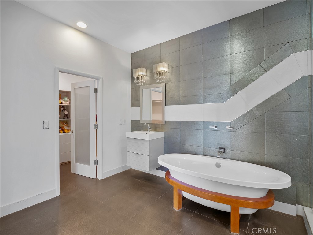 23655 Falcons View Drive