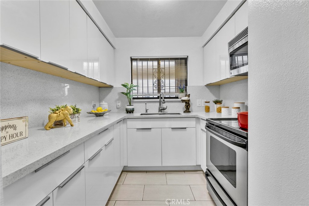 330 N. Rural Dr. 308