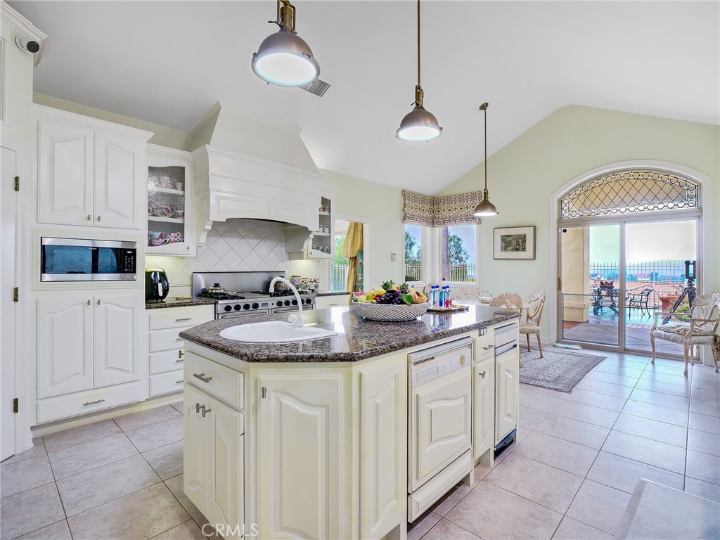 1822 Diamond Knoll Lane