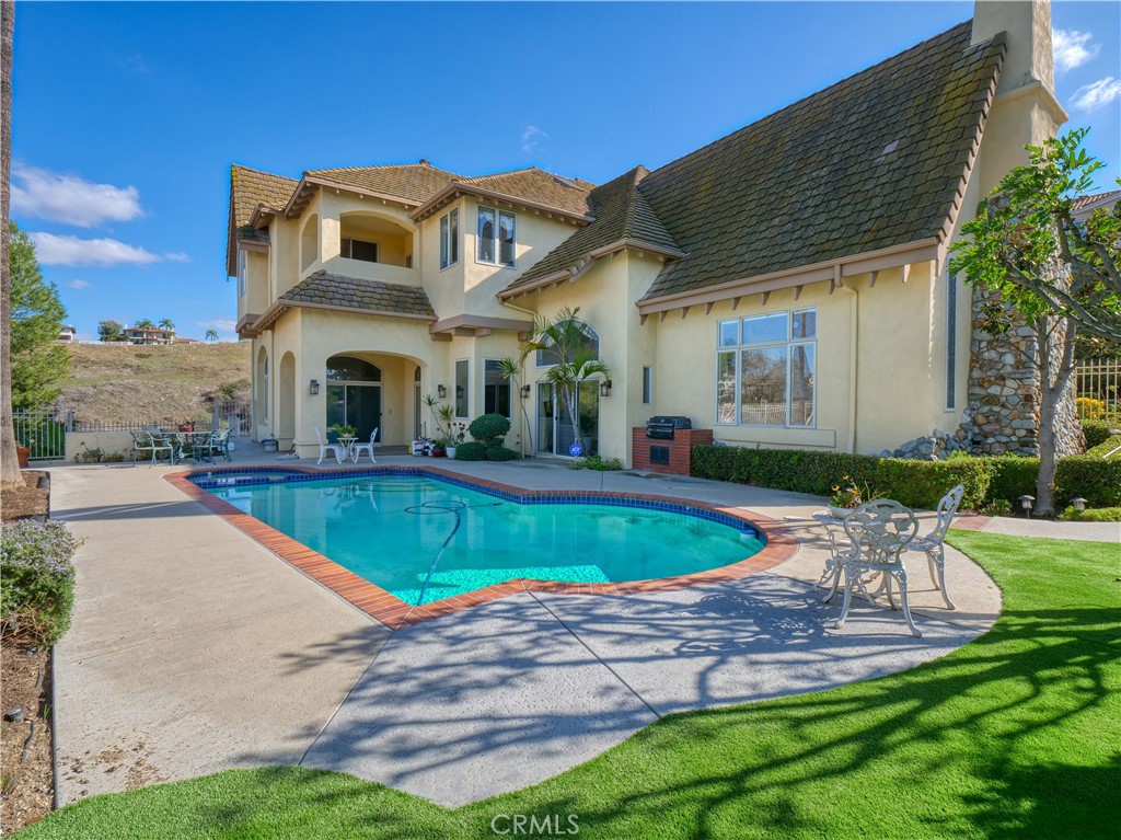 1822 Diamond Knoll Lane