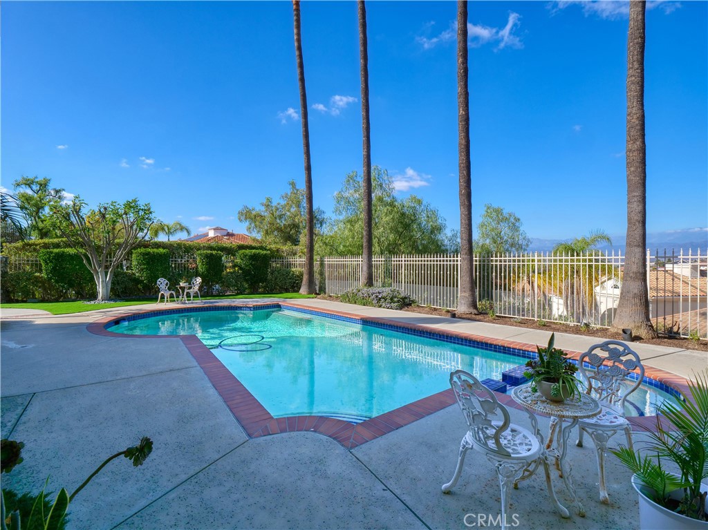 1822 Diamond Knoll Lane