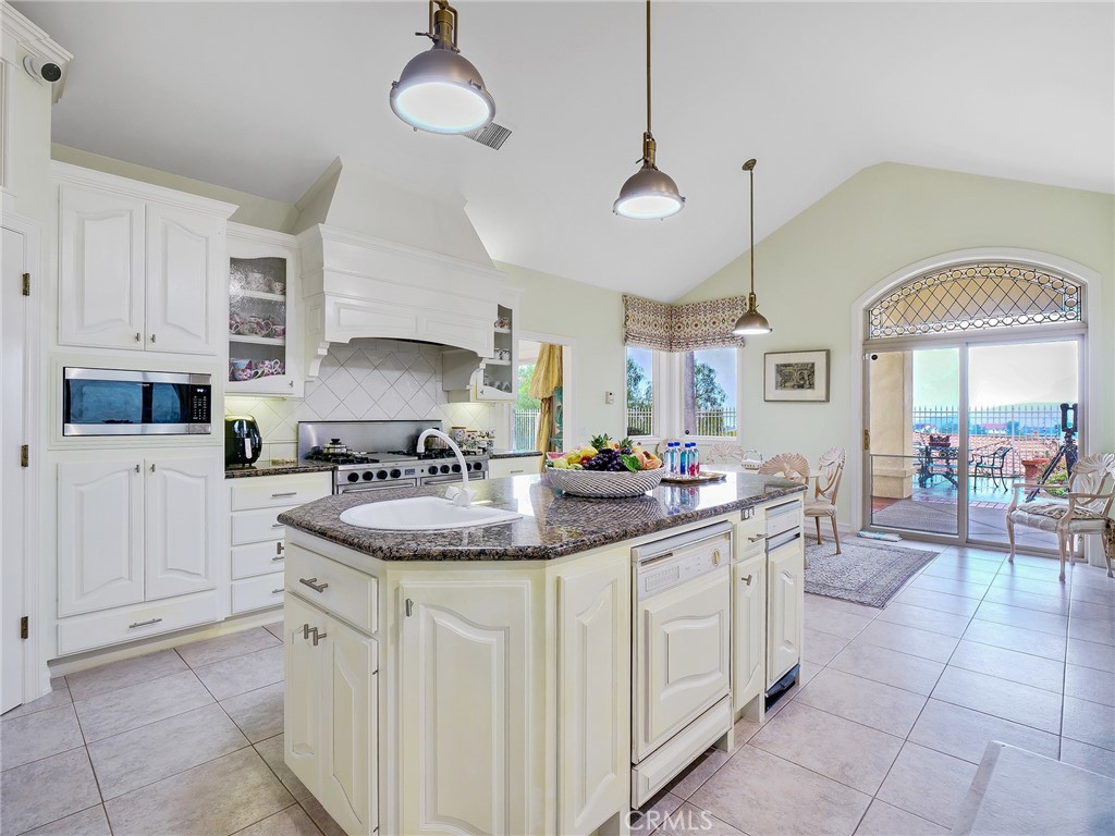 1822 Diamond Knoll Lane